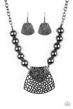 Large and In Charge - Black Paparazzi Necklace