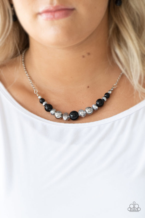 The Big Leaguer - Black Paparazzi Necklace Set