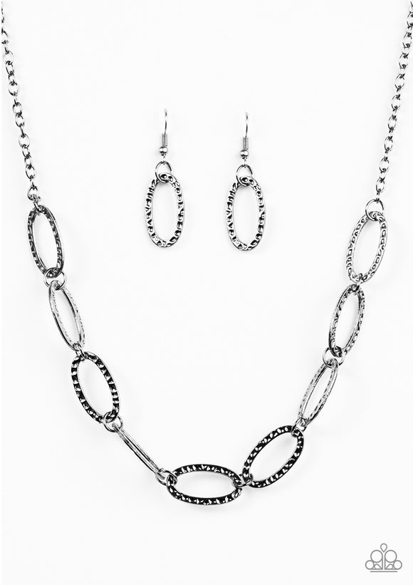 Legendary Lioness - Gunmetal Paparazzi Necklace Set