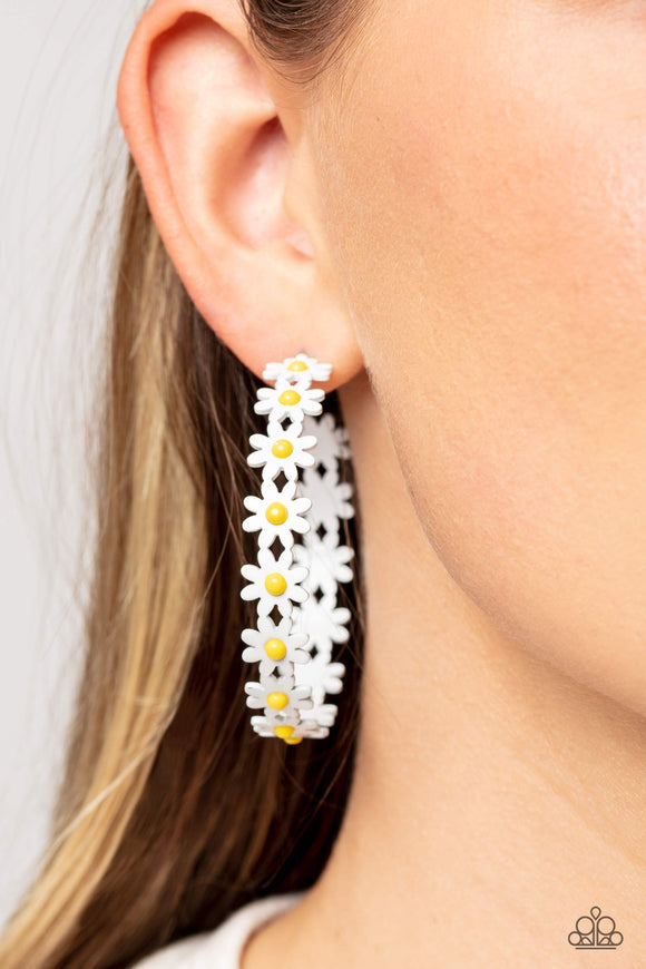 Daisy Disposition - White Paparazzi Earrings