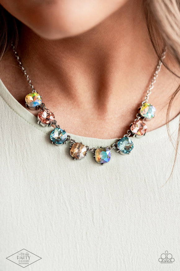 Dreamy Decorum - Multi / Iridescent Paparazzi Necklace Set