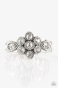 Garland Glamour - White Bling Paparazzi Ring