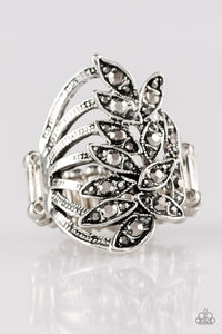 Perennial Paradise - Silver Paparazzi Ring