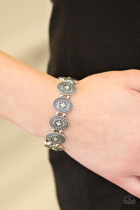 Girl Grandeur - Green Paparazzi Bracelet