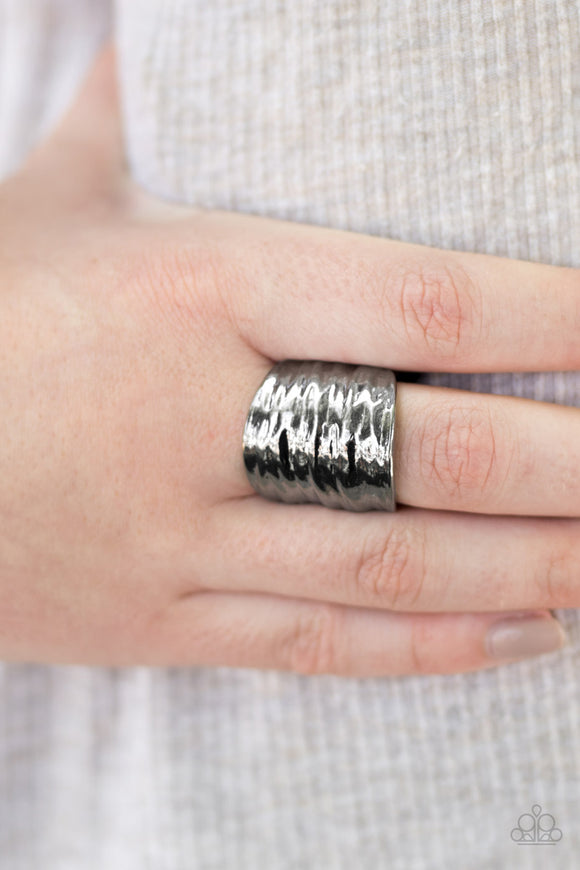 Just A Ripple - Black Paparazzi Ring