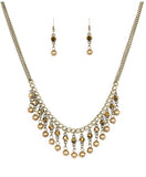 Pageant Queen - Brass Paparazzi Necklace