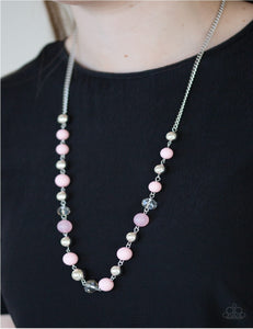 Weekend Getaway - Pink Paparazzi Necklace