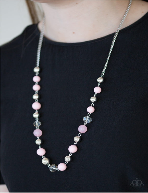 Weekend Getaway - Pink Paparazzi Necklace